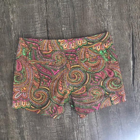 J. CREW| Pink paisley print shorts size 8 - Picture 2 of 7